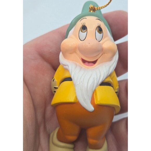Disney Snow White Dopey Ornament Holding Gem Resin Figurine With Hanging String - Picture 4 of 4